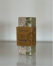 Kasviuutteilla rikastettu palasaippua – 6 vaihtoehtoa Saippuat Mas Du Roseau 