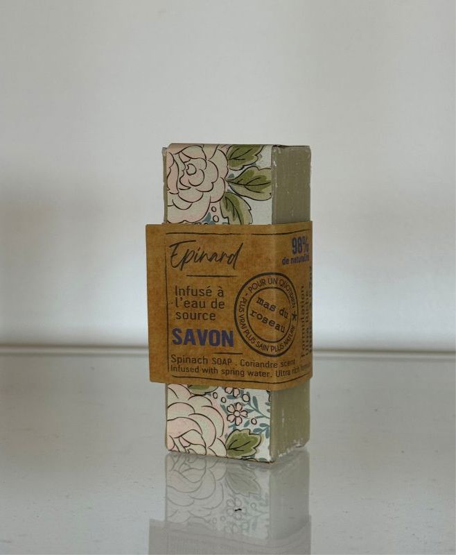 Kasviuutteilla rikastettu palasaippua – 6 vaihtoehtoa Saippuat Mas Du Roseau 