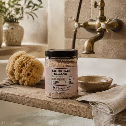 Kylpysuola / suolakuorinta Elegantine - Ruusunmarja 300g Kuorinnat Mas Du Roseau 
