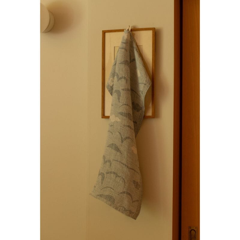 Rannalla pellavapyyhe - valko-sininen 46 x 70 cm Pyyhkeet Lapuan Kankurit 