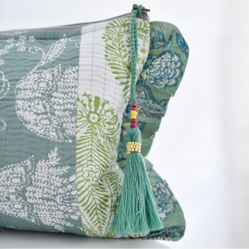 Toilettilaukku - Green Mixed Fabric Print Laukut Powell Craft 