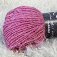 Hahtuvalanka 285x0,2 -Suomalaista lampaanvillaa - useita värejä Villalanka Pirtin Kehräämö Huurteinen pinkki 