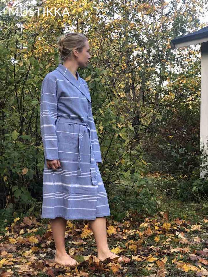 Saunatonttu Roosan hamam-kylpytakki Mustikka Bathrobe Saunatonttu by Kaurilan Sauna XL Mustikka 